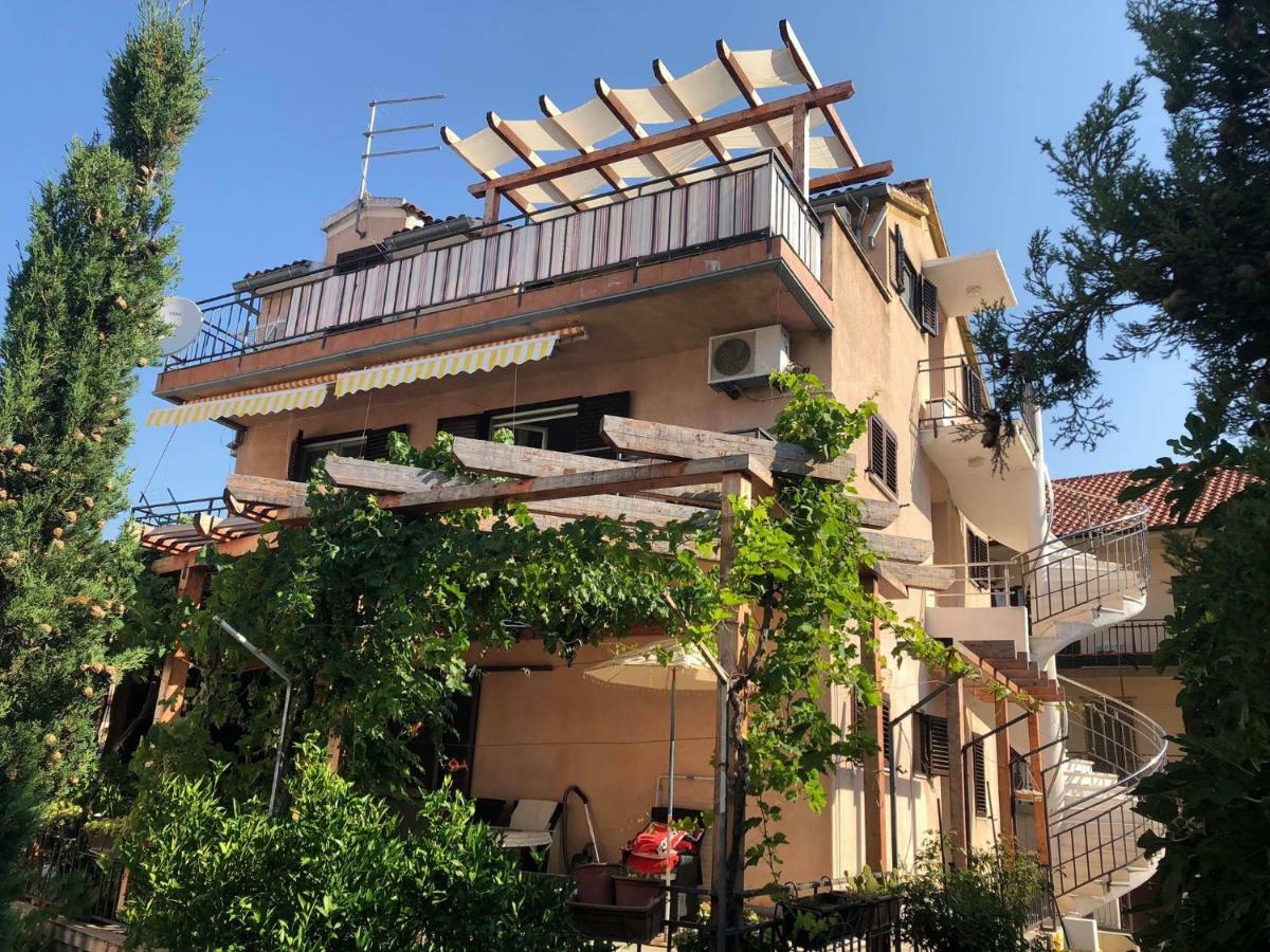 Apartments Anka I Kresimir Срима Экстерьер фото